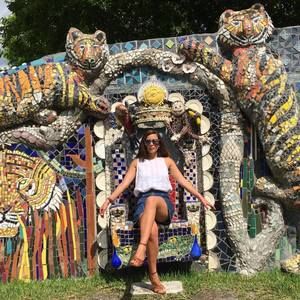 Meet your Posher, Christina